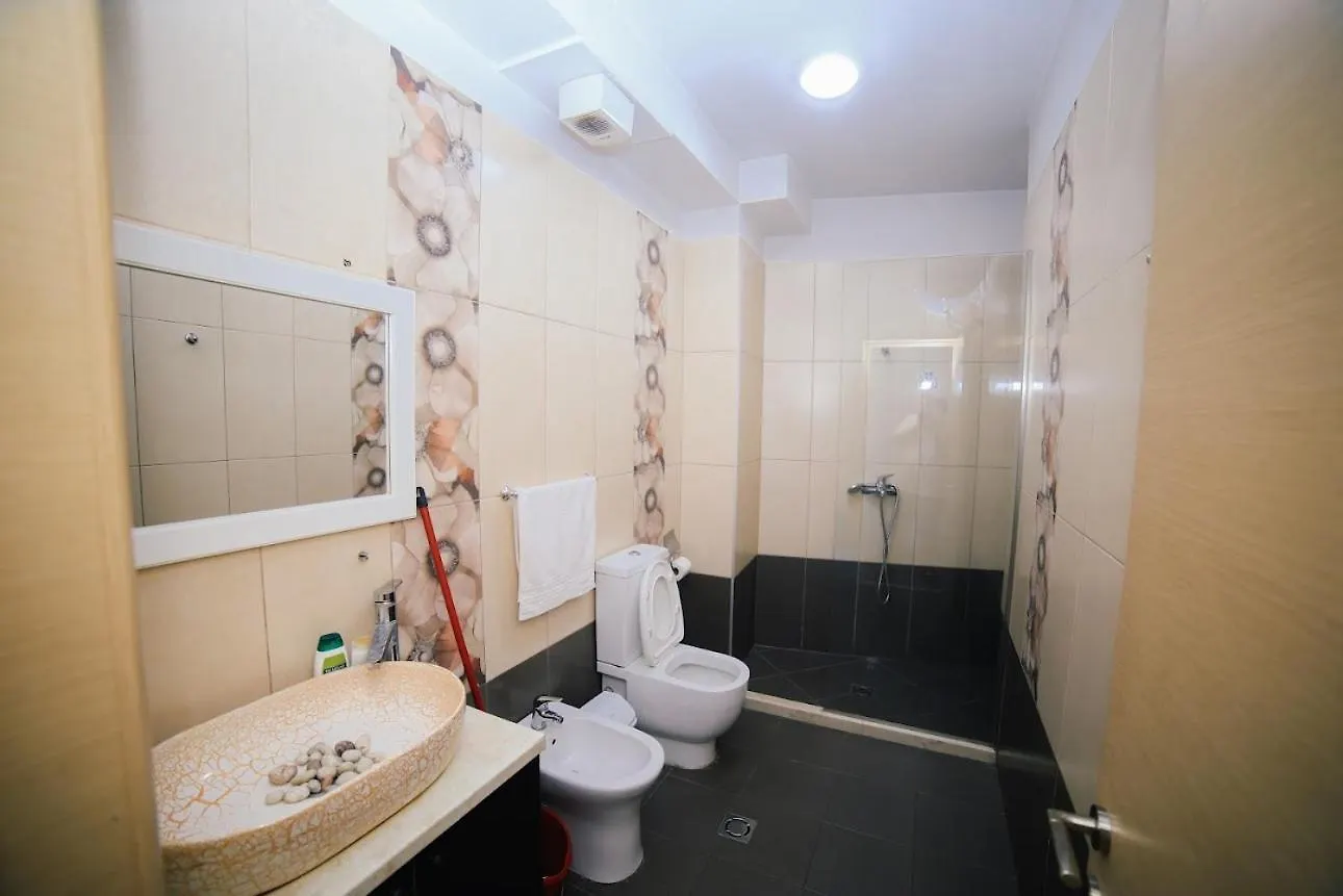 Luxury Center Apartments 2 Tirana